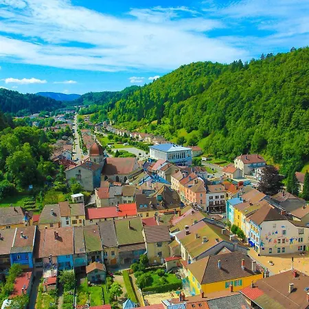 Chalet Moirans-en-montagne, 3 Pieces, 4 Personnes - Fr-1-654-4 * モワラン・アン・モンターニュ